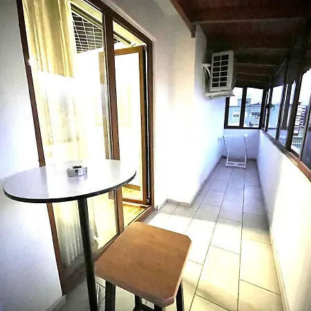 Blloku Penthouse Apartment *