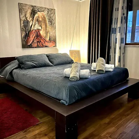 Apartment Blloku Penthouse Tirana